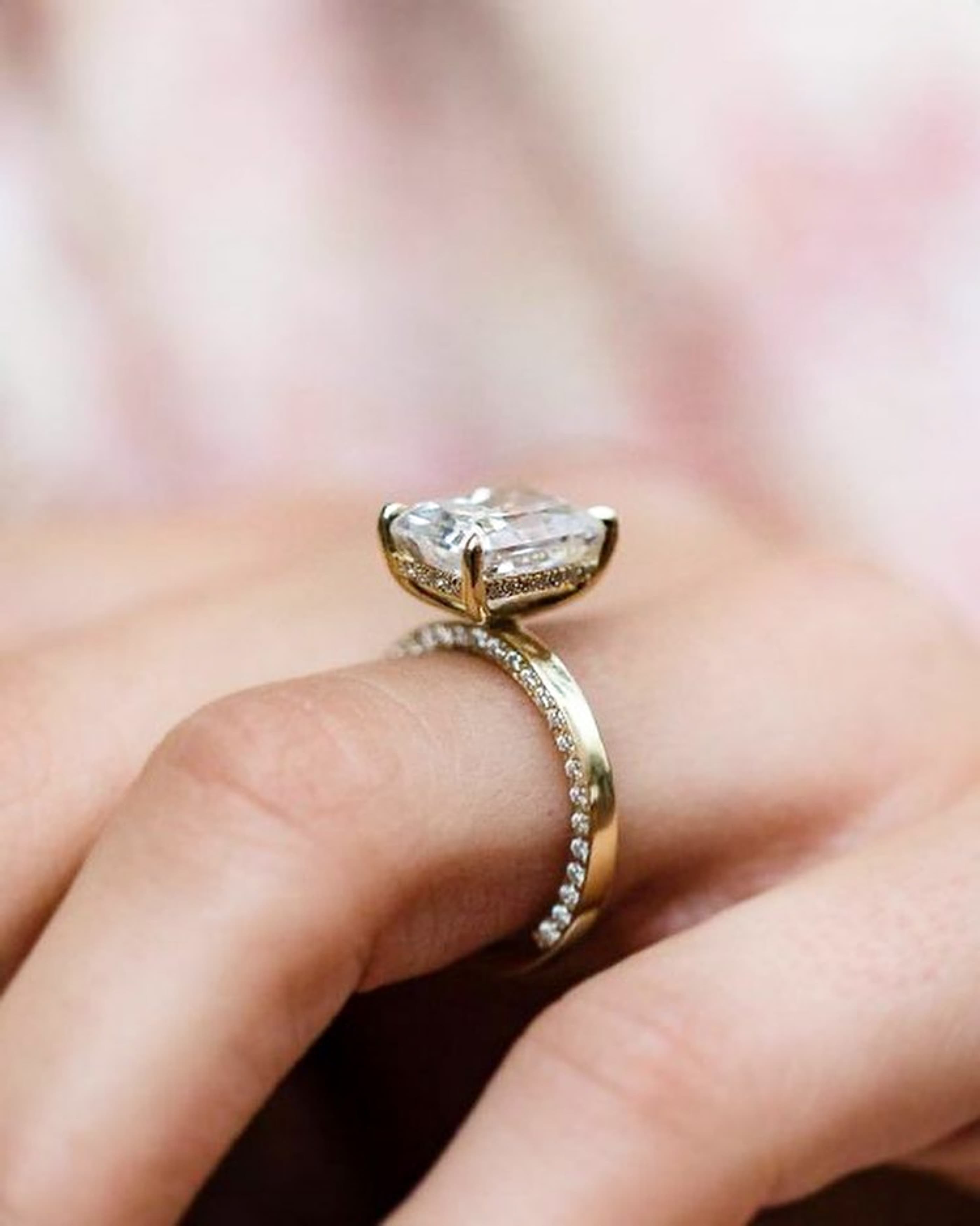 A single platinum band showing its cool silvery sheen